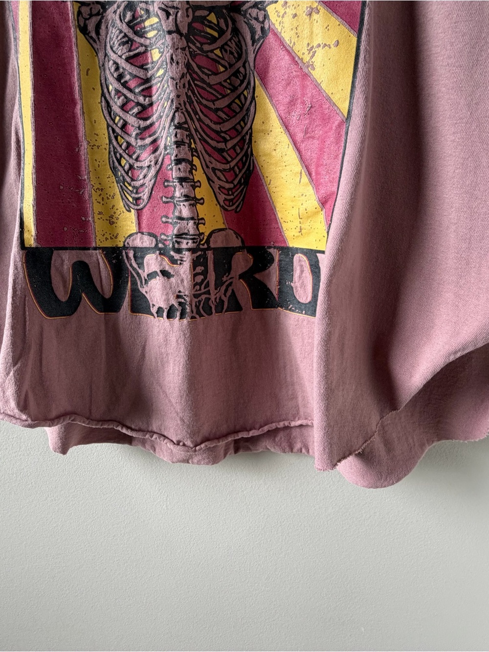 Graphic T| Stay Weird| Retro | Dusty Mauve Pink | Size Large |Pebby Forevee - Picture 6 of 7